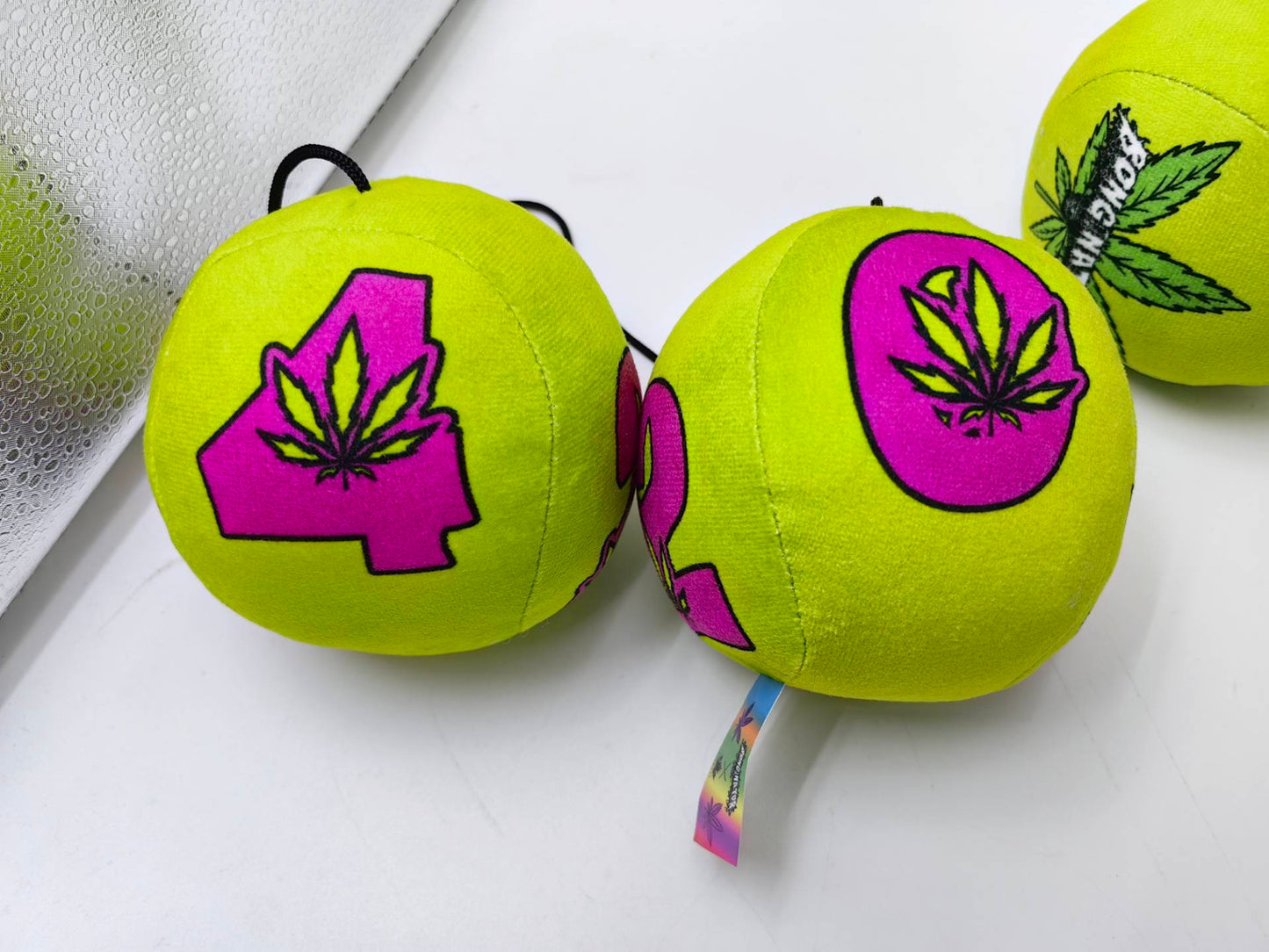 Bonginator Fuzzy Balls